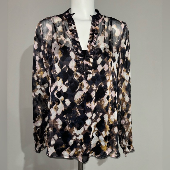 Simply Vera Vera Wang Tops - Simply Vera Wang Women's Size M Sheer Blouse Length 25" Excellent Condition